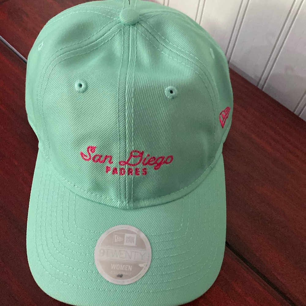 MLB⚾️ San Diego Padres 47 Woman’s Adjustable, Mint green with pink embroidery